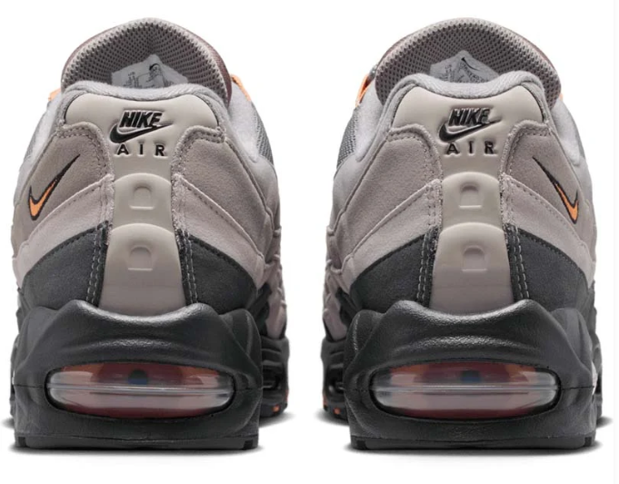 Nike Air Max 95 OG Sneakers - Pencil Point/Hot Curry
